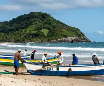 A Vida dos Pescadores em Bombinhas: Uma Experiência Única
