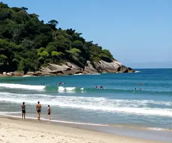 Balneabilidade das Praias de Bombinhas: Tudo que Você Precisa Saber