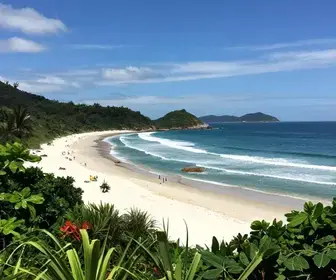 Canto Grande: Explore a Praia Mar de Fora em Bombinhas Canto Grande: Explore a Praia Mar de Fora em Bombinhas