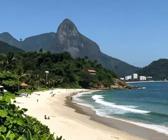Descubra a Beleza da Costa Verde & Mar em Bombinhas
