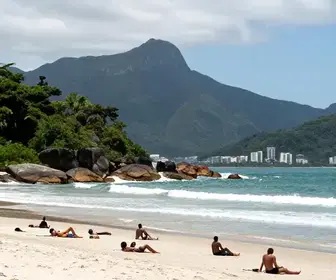 Descubra a Encantadora Praia do Porto da Vó em Bombinhas Descubra a Encantadora Praia do Porto da Vó em Bombinhas