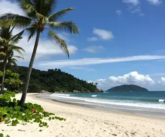 Descubra a Praia do Lau e Hermínio em Bombinhas - SC