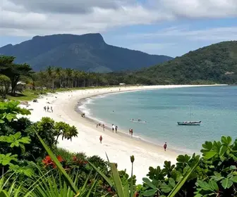 Descubra os Melhores Passeios em Bombinhas – SC Descubra os Melhores Passeios em Bombinhas - SC